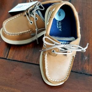 SPERRY Top Siders 9T - Brand New w/ Tags